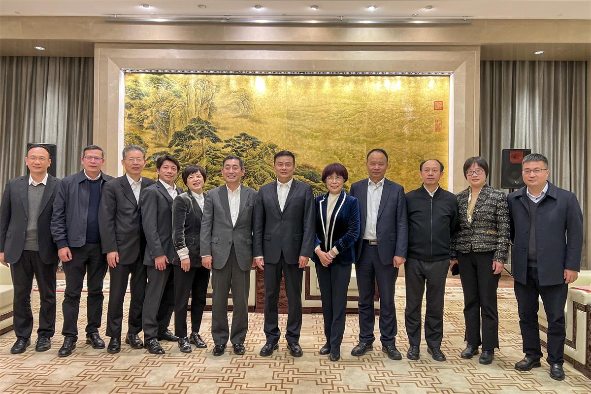 1675214893374186.jpg 4.jpg